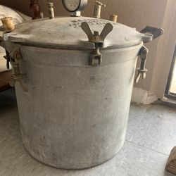 National pressure cooker