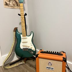 Fender Stratocaster Classic Vibe Sherwood Green Electric Guitar w/ Crush Amp + MORE