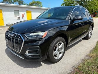 2021 AUDI Q5 Premium