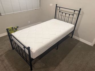 Full size mattress and metal frame