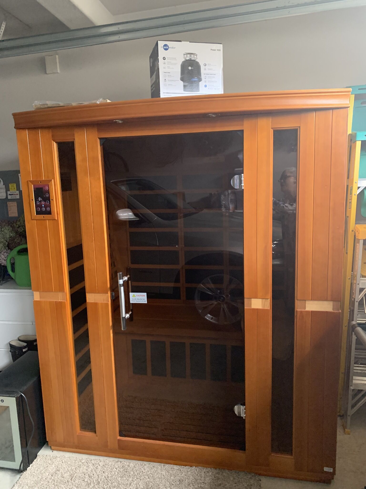 Dynamic 3 Person Far Infrared Sauna