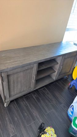 Tv stand