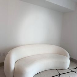 Modani Nido Sofa White | Modani x Kobi Karp Limited Edition