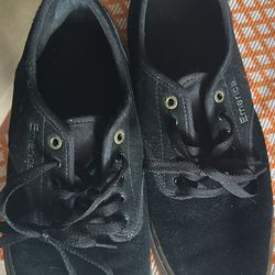 Shoes for men size 8.5