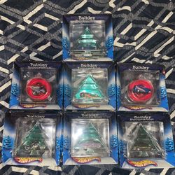 Hot Wheels Holiday Decoration 7 items