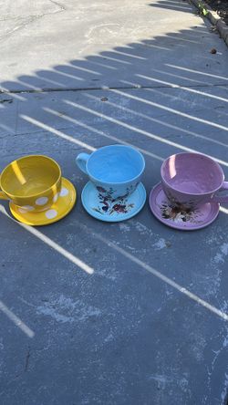 Teacup planters