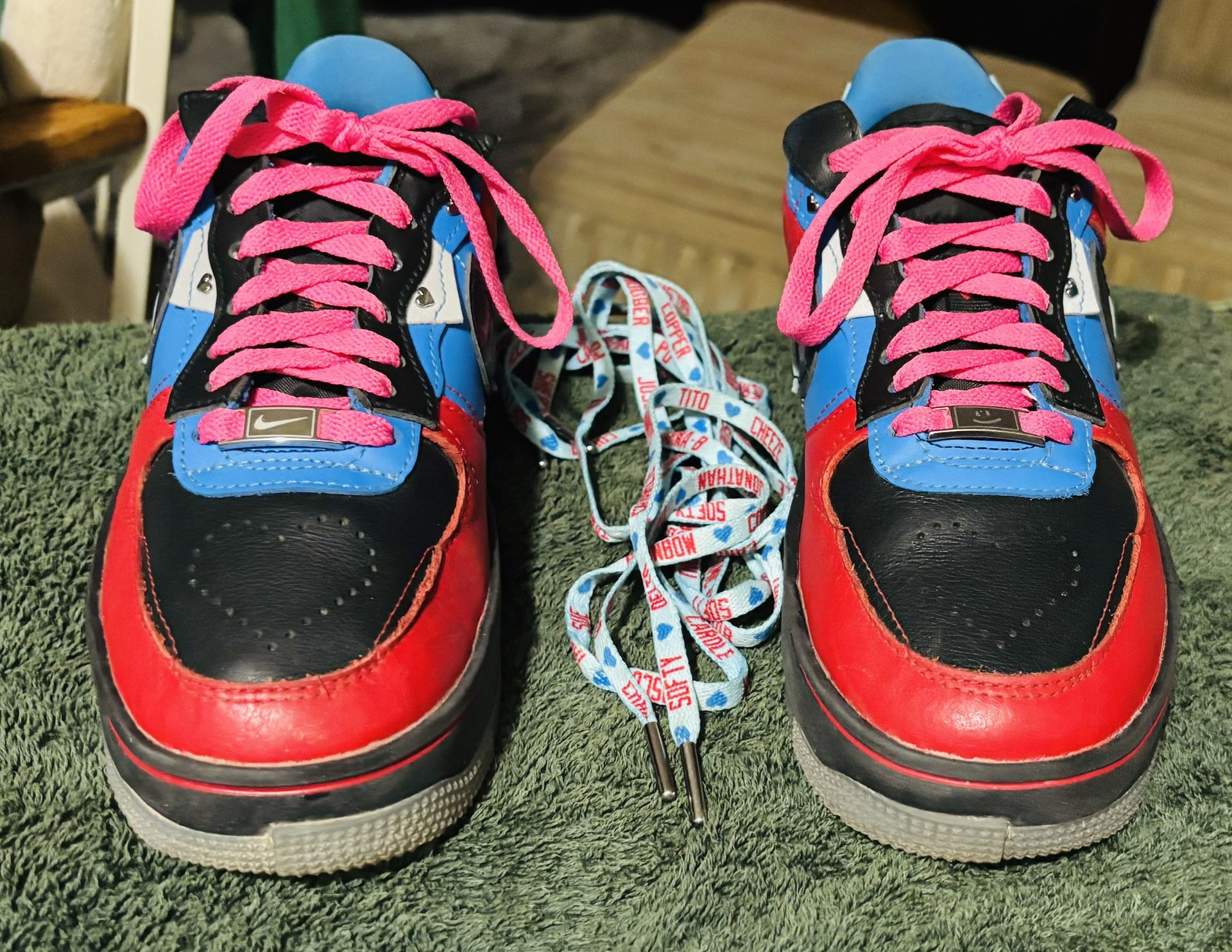 Weekend SPECIAL New Jordan’s Ladies 8-9, Mens 7-8 Unique Laces with metal tips, plus laces in any color, sliver hearts, lace charm, on sale  $40 OBO 