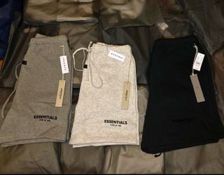 Essentials Shorts