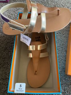 Women’s/kids Sandals 