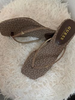 Guess Monogram Thong Sandal heels