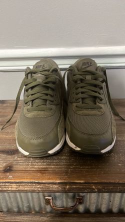 Nike Air Max 90 size 9.5 men’s