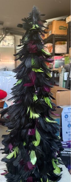 Halloween Feather Tree