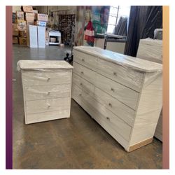 8 drawers dresser and nightstand / Eight drawers dresser and nightstand
