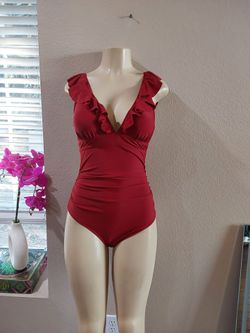 SEXY AND CUTE ONE PIECE BATHINGSUIT SIZE MEDIUM