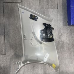 2017 - 2025 CHRYSLER PACIFICA REAR RIGHT D PILLAR COVER OEM 5RJ16PD2AE GRAY_ELX7