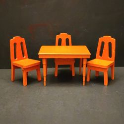 Vintage 1" Scale Strombecker Kitchen Table & 3 Chairs