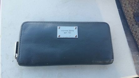Authentic Michael kors long wallet
