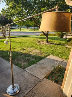Floor lamp