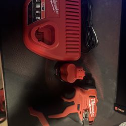Brand New Milwaukee M12 Subcompact Driver 