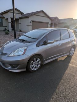 2010 Honda Fit base model automatic