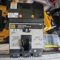 480v 20amp 2 Pole Breaker Used (3)