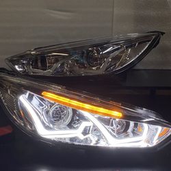 15-18 ford focus clear Lens Projector Headlights With Dual U-Halo DRL