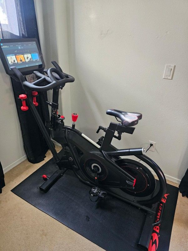 Bowflex VeloCore Exercise Bike
