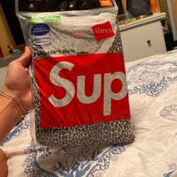 Supreme Hanes Leopard 