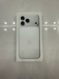 BRAND NEW - iPhone 17 Pro Max - Unlocked