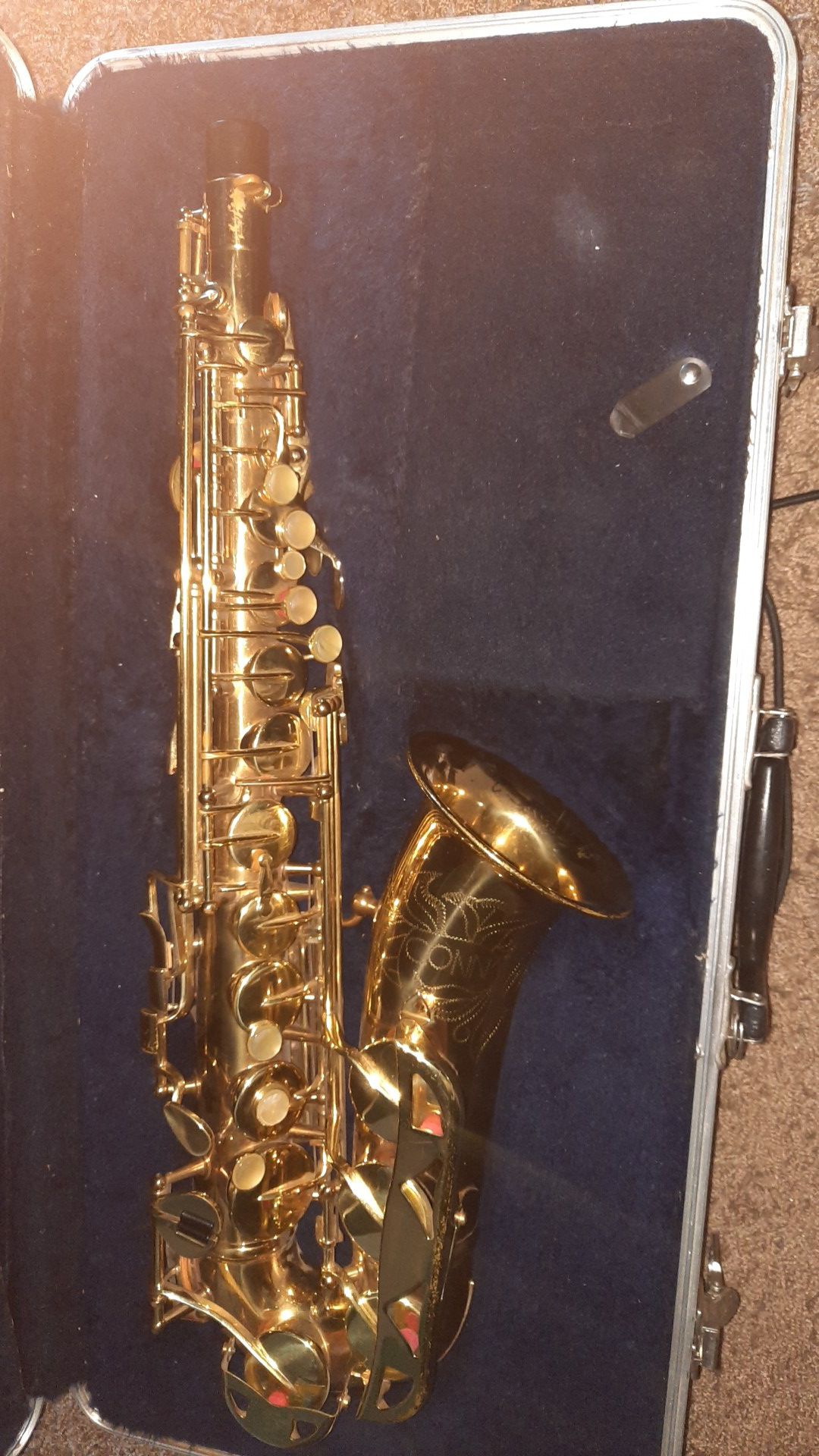 Alto CONN saxophone