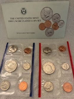 1989 US Mint Uncirculated Coin Set D & P