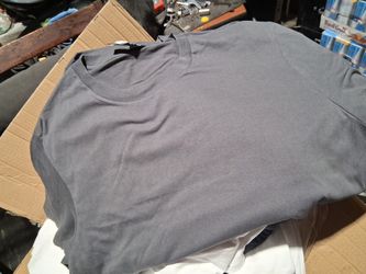 Men's Gray Tshirt
