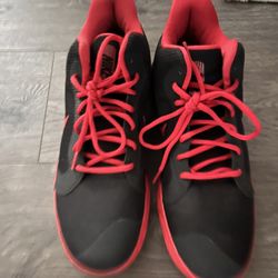 Men’s Size 11.5 Red & Black Nike Shoes