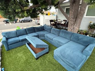 Blue Velvet Sectional Sofa / couch with Chaise and Storage Ottoman 5 pieces