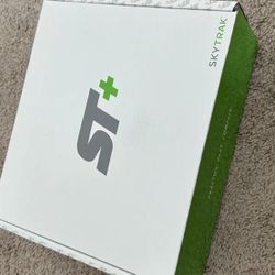 Skytrak Plus Golf Simulator 