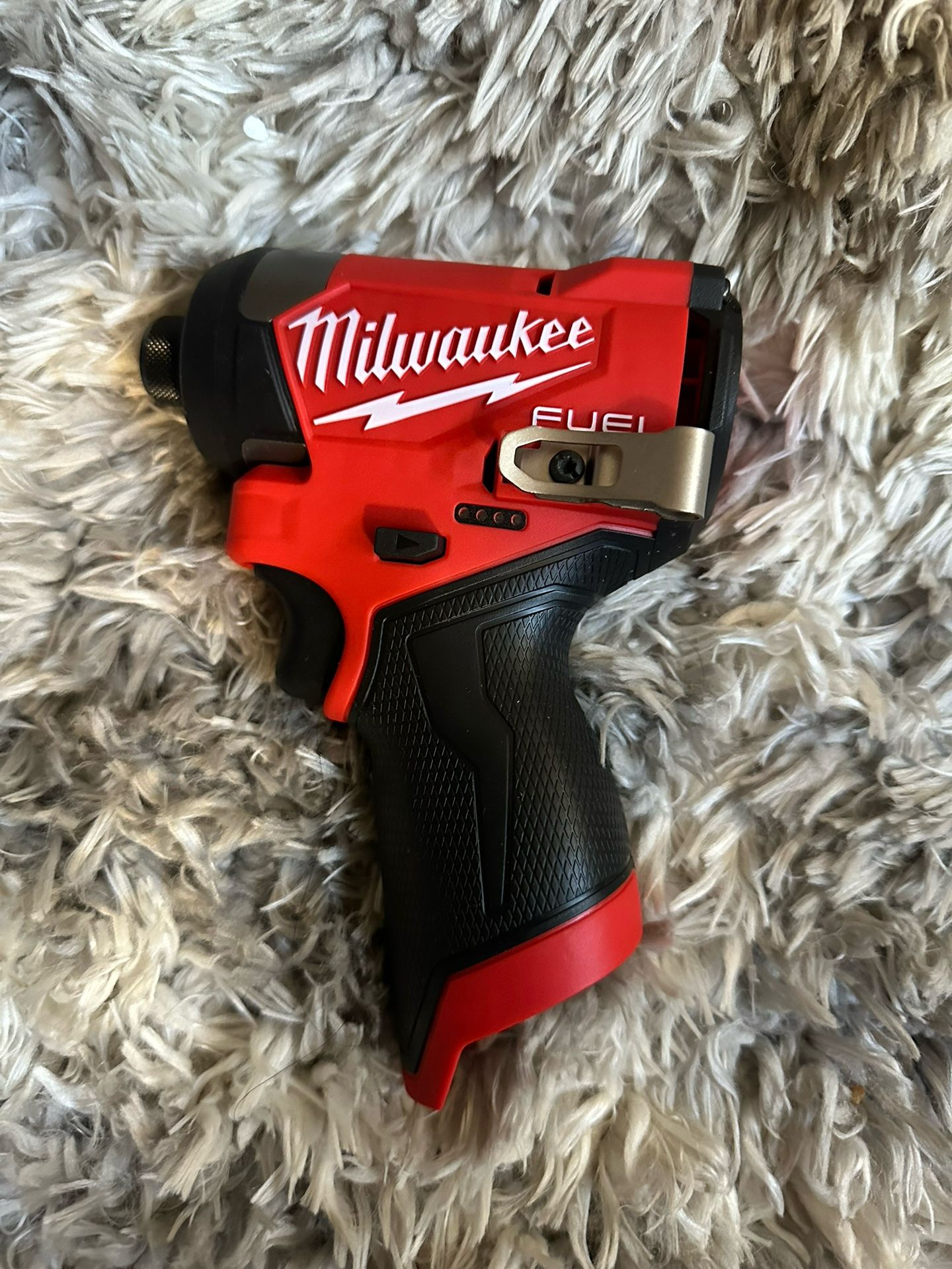 Milwaukee M12 Fuel 1/4 Hex impact.
