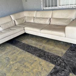 Beige Sectional Couch ✅