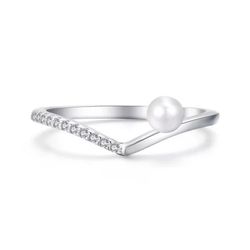 Floating Micro Pearl Ring w/Simulated Diamond band