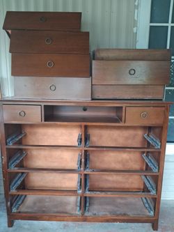 Dresser