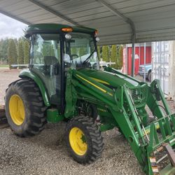 John Deere Tractor 