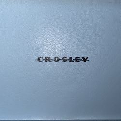 Crosley Cruiser Bluetooth Vinyl Record Player And Queen Greatest Hits Vinyl Record 