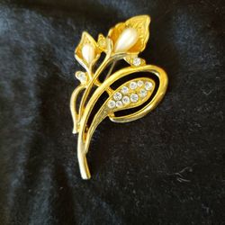 Flower Brooch/Pin