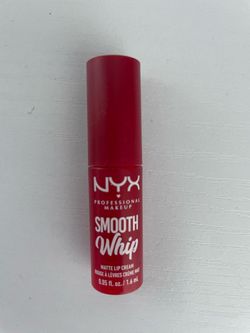 NYX Professional Makeup Smooth Whip Matte Lip Cream in red