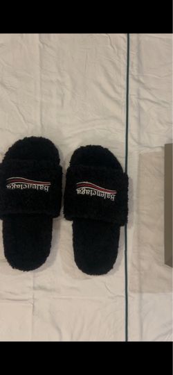 Balenciaga slides size 8.5