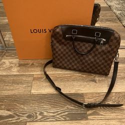 Authentic Louis Vuitton Briefcase 