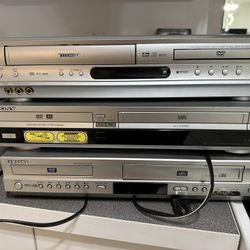 CD/DVD/VCR Combo 