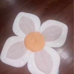 Baby Flower Bath 