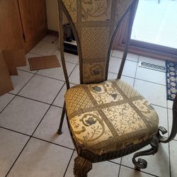 5 Chair And Table Dinning Room Set