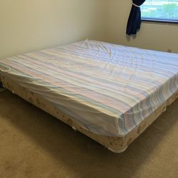 King Size Bed Firm Springs With Box And Frame