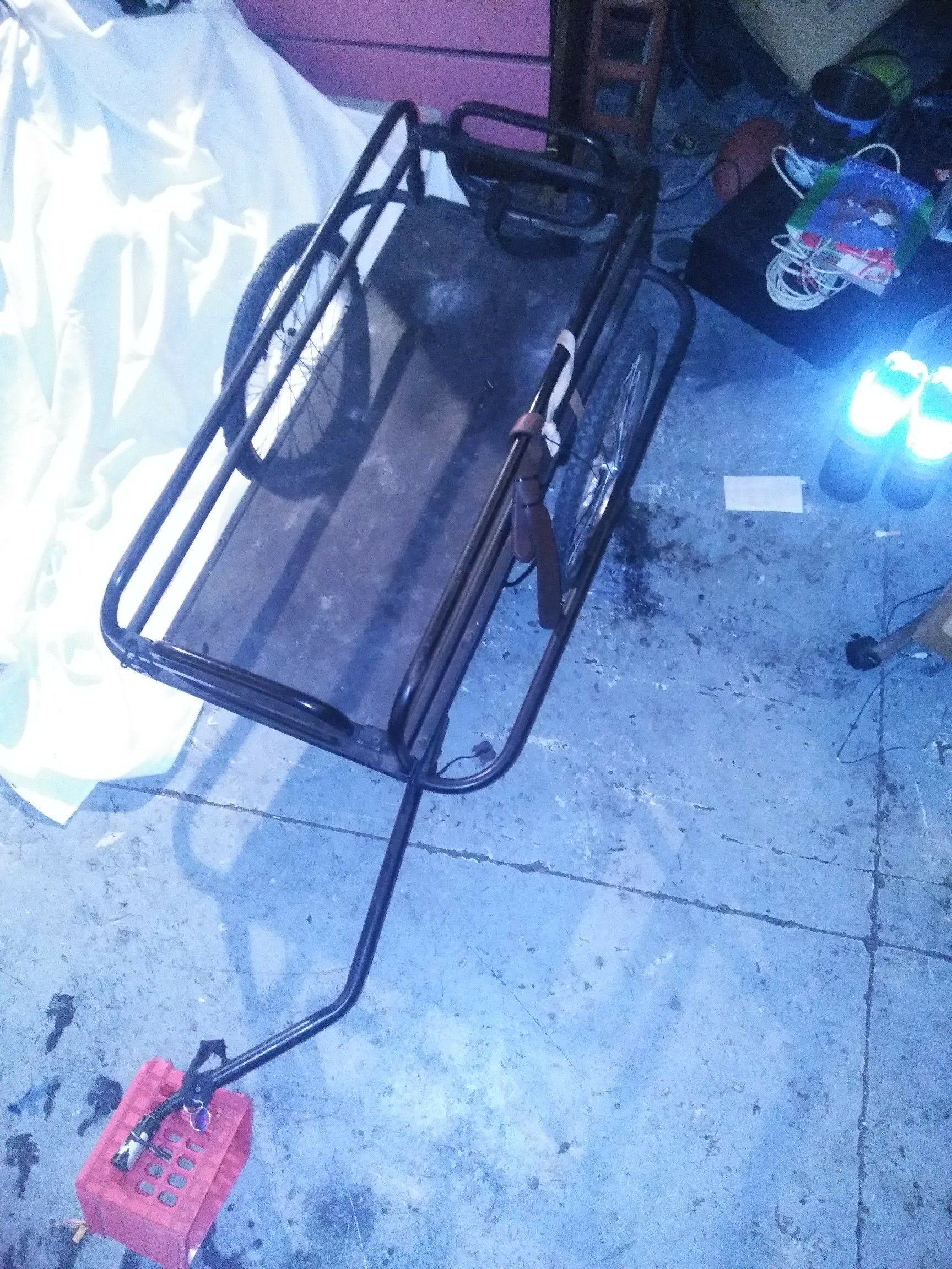 Action Bike Trailer durable and built to carry everything. Make a reasonable offer! please look into the value of the trailer before your offer